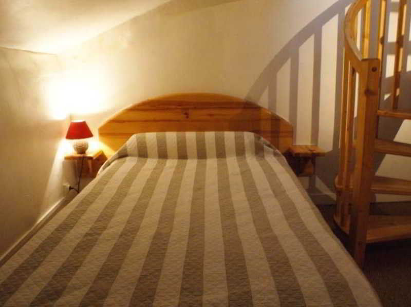 Hotel Jaures Toulon Bagian luar foto