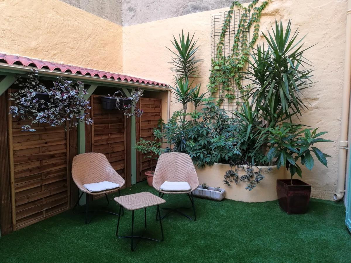 Hotel Jaures Toulon Bagian luar foto